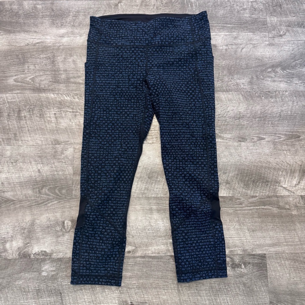 Lululemon Pace Rival Cropped Legging Blue/Black Womens Sz. 6